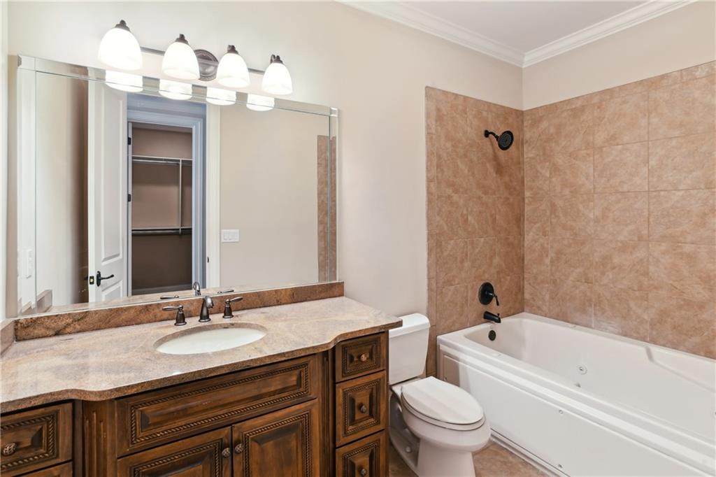 330 Heards Ferry Road, Sandy Springs, Georgia 30328, 8 Bedrooms Bedrooms, ,8 BathroomsBathrooms,Residential,Sold,330 Heards Ferry Road,7294870