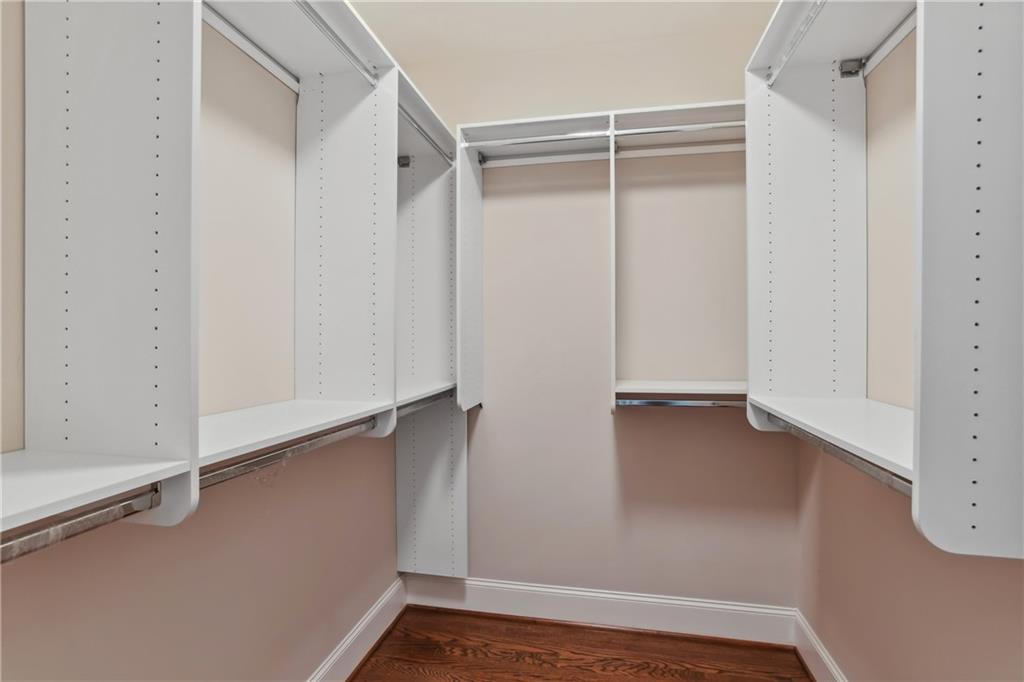 330 Heards Ferry Road, Sandy Springs, Georgia 30328, 8 Bedrooms Bedrooms, ,8 BathroomsBathrooms,Residential,Sold,330 Heards Ferry Road,7294870