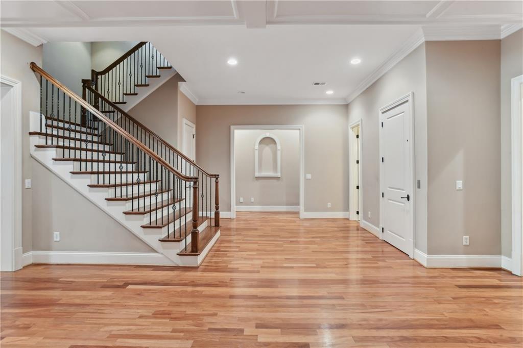 330 Heards Ferry Road, Sandy Springs, Georgia 30328, 8 Bedrooms Bedrooms, ,8 BathroomsBathrooms,Residential,Sold,330 Heards Ferry Road,7294870