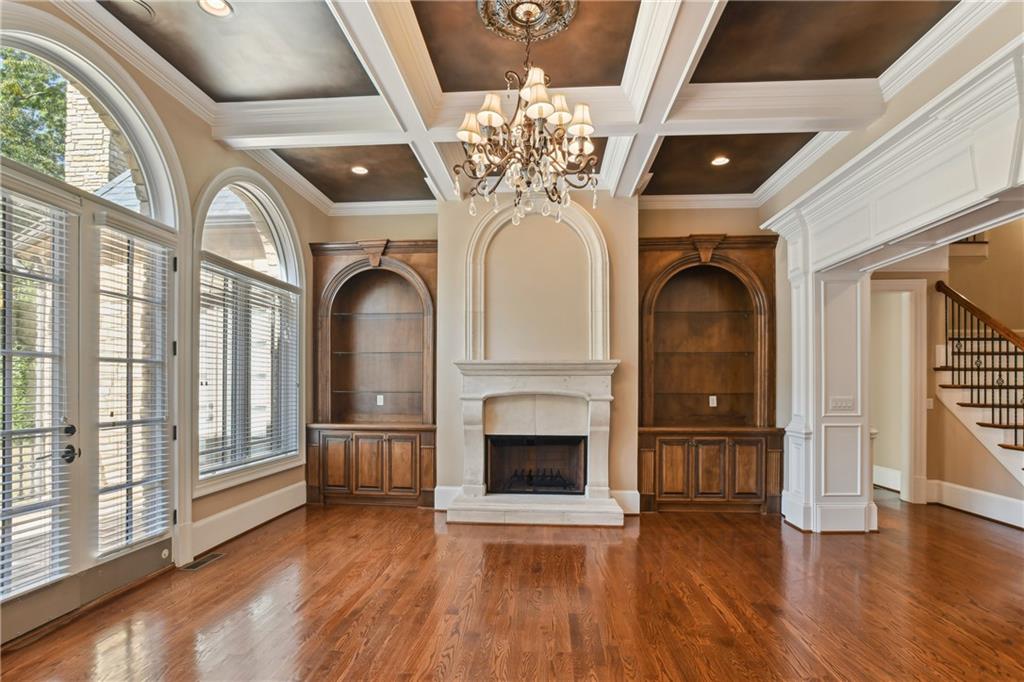 330 Heards Ferry Road, Sandy Springs, Georgia 30328, 8 Bedrooms Bedrooms, ,8 BathroomsBathrooms,Residential,Sold,330 Heards Ferry Road,7294870