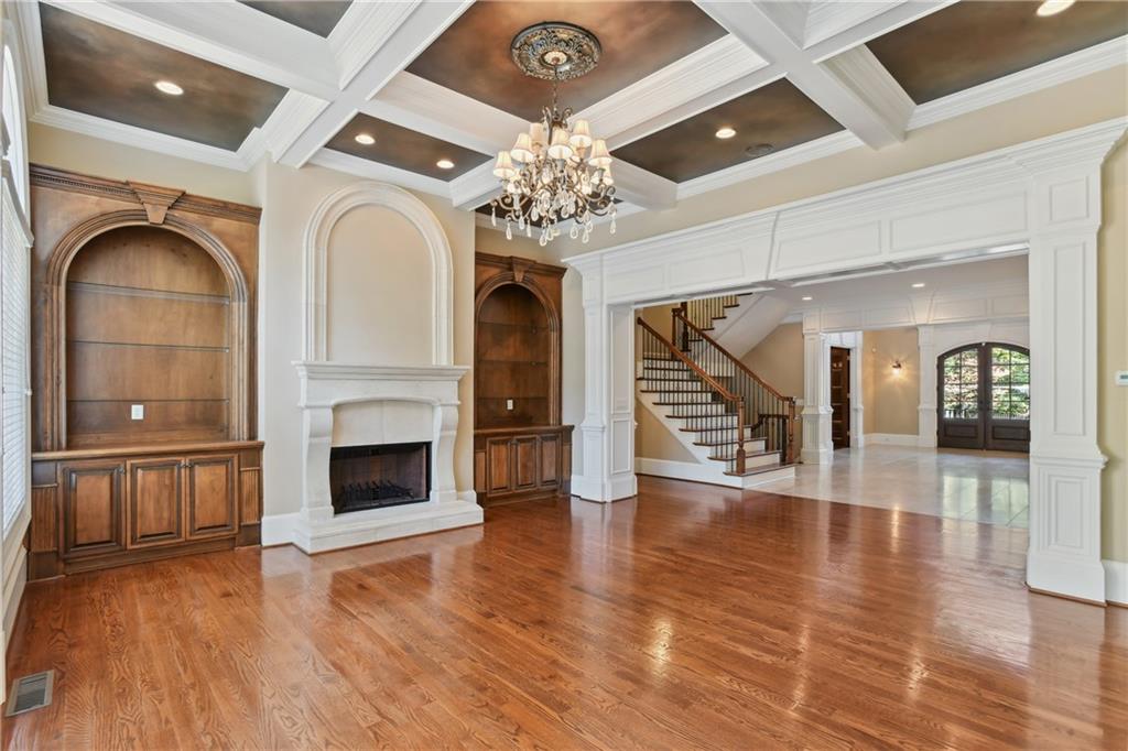 330 Heards Ferry Road, Sandy Springs, Georgia 30328, 8 Bedrooms Bedrooms, ,8 BathroomsBathrooms,Residential,Sold,330 Heards Ferry Road,7294870