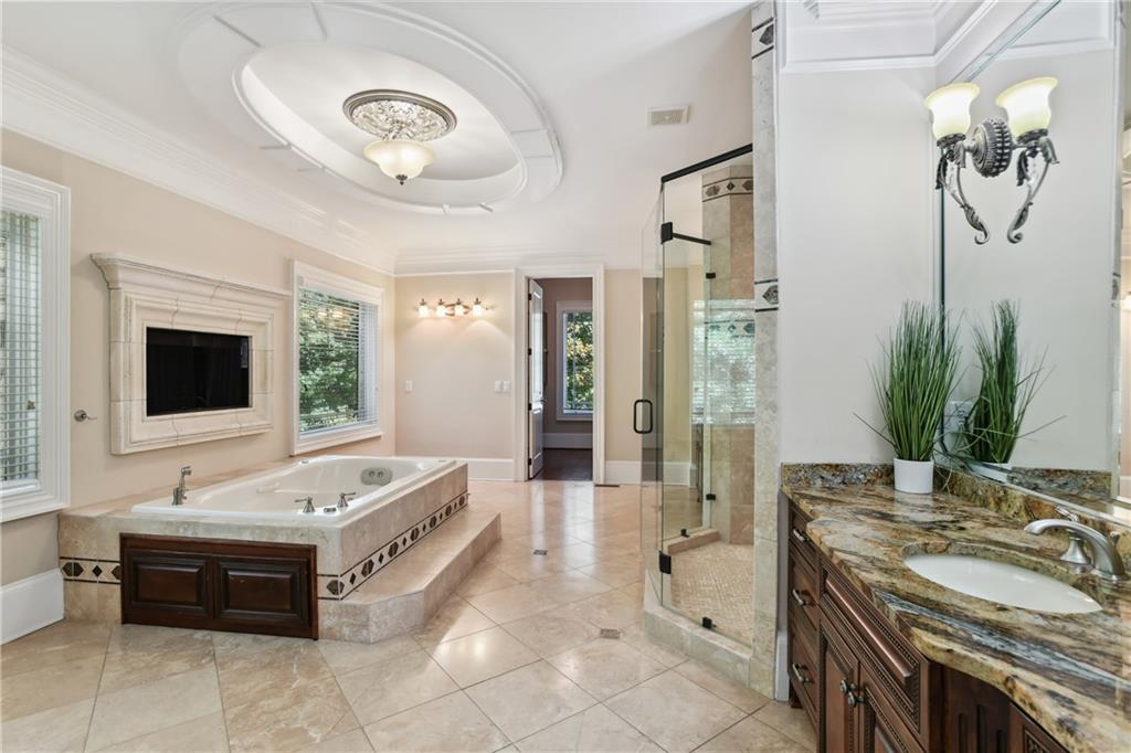 330 Heards Ferry Road, Sandy Springs, Georgia 30328, 8 Bedrooms Bedrooms, ,8 BathroomsBathrooms,Residential,Sold,330 Heards Ferry Road,7294870