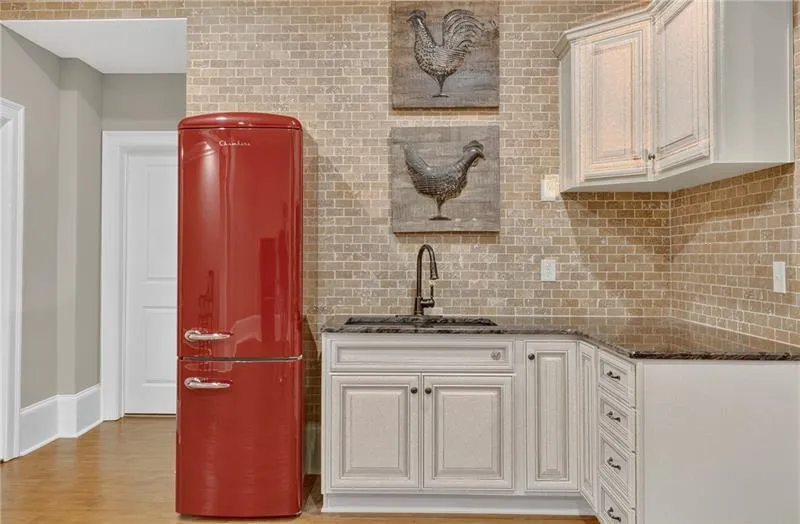 3100 Rhodenhaven Drive Nw, Atlanta, Georgia 30327, 6 Bedrooms Bedrooms, ,5 BathroomsBathrooms,Residential,For Sale,3100 Rhodenhaven Drive Nw,7681535