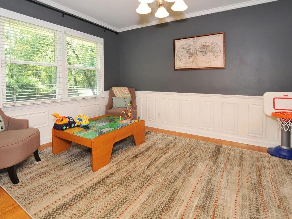 6890 Brandon Mill Road, Sandy Springs, Georgia 30328, 3 Bedrooms Bedrooms, ,2 BathroomsBathrooms,Residential,Sold,6890 Brandon Mill Road,5913055