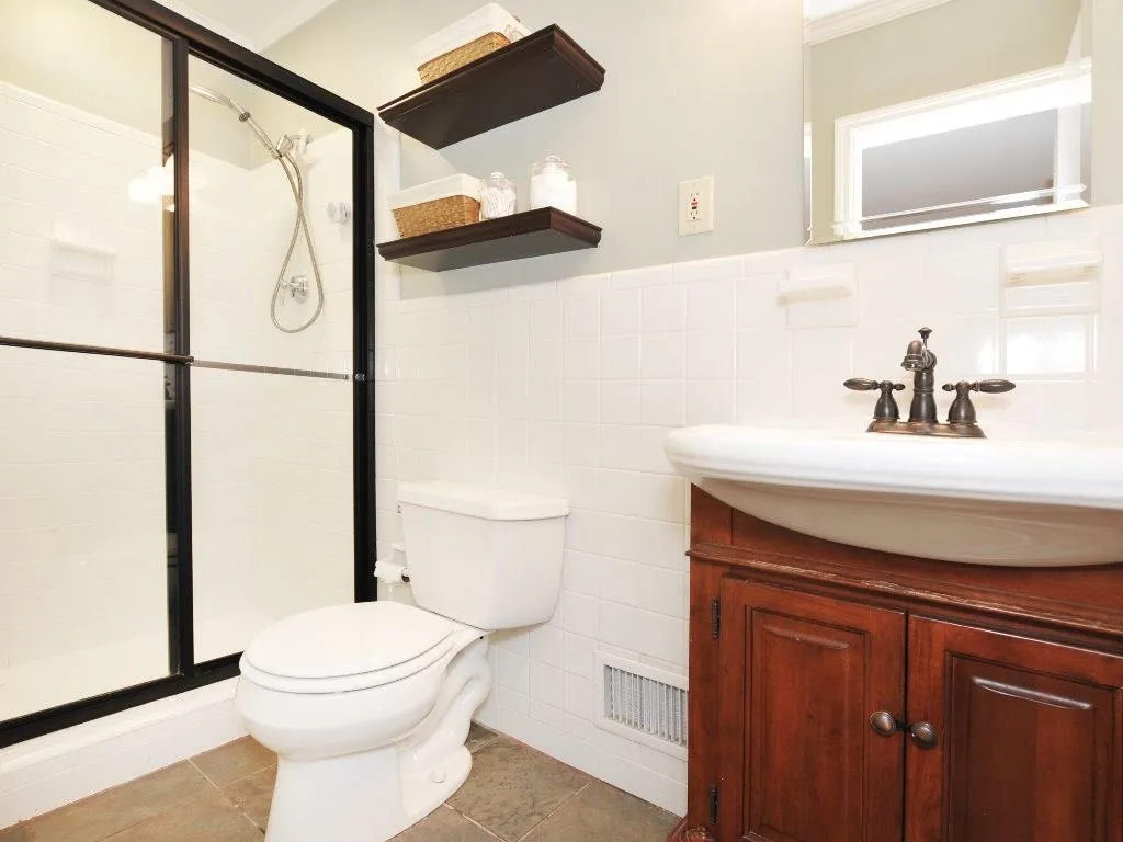 6890 Brandon Mill Road, Sandy Springs, Georgia 30328, 3 Bedrooms Bedrooms, ,2 BathroomsBathrooms,Residential,Sold,6890 Brandon Mill Road,5913055