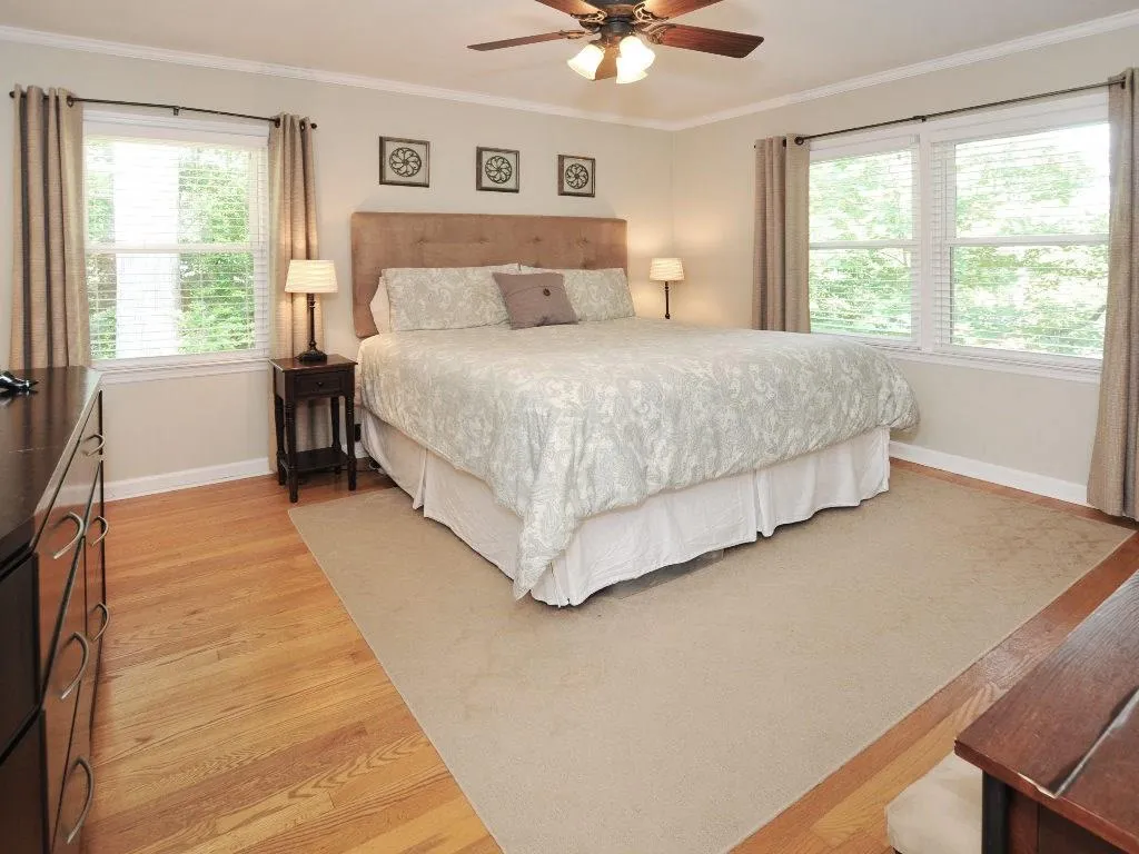 6890 Brandon Mill Road, Sandy Springs, Georgia 30328, 3 Bedrooms Bedrooms, ,2 BathroomsBathrooms,Residential,Sold,6890 Brandon Mill Road,5913055