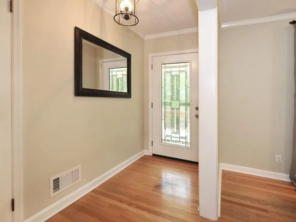 6890 Brandon Mill Road, Sandy Springs, Georgia 30328, 3 Bedrooms Bedrooms, ,2 BathroomsBathrooms,Residential,Sold,6890 Brandon Mill Road,5913055