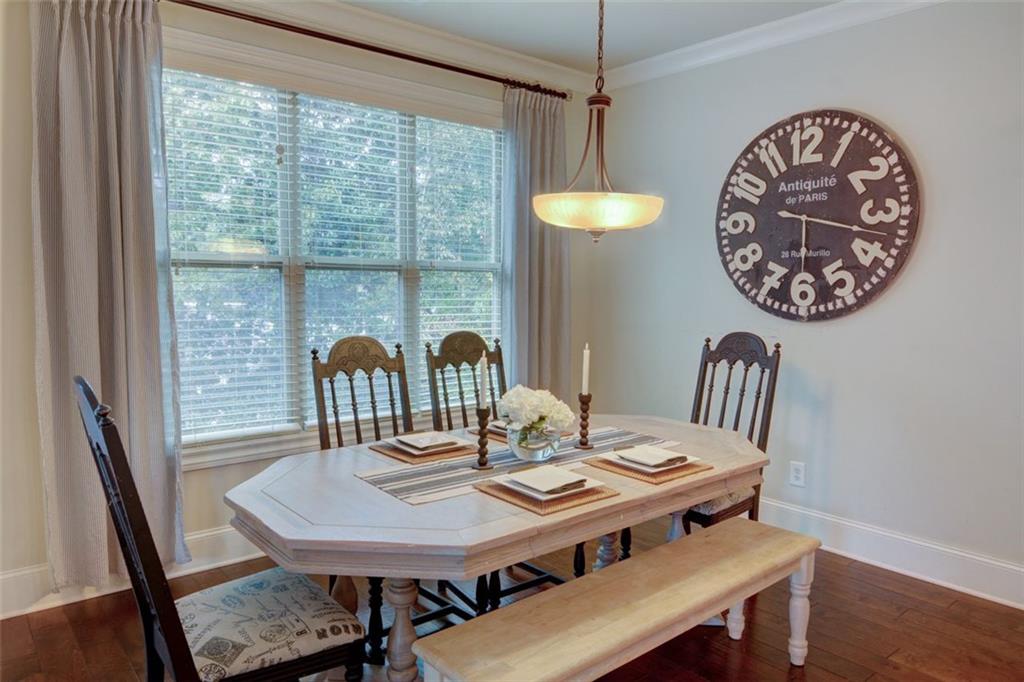 7680 GLISTEN Avenue, Atlanta, Georgia 30328, 4 Bedrooms Bedrooms, ,3 BathroomsBathrooms,Residential,Sold,7680 GLISTEN Avenue,7319328