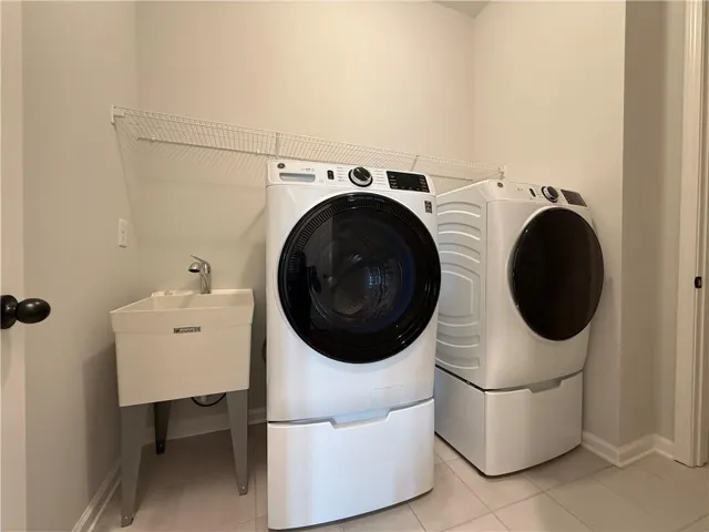 1170