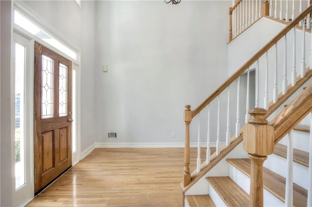 237 Spalding Gates Drive, Sandy Springs, Georgia 30328, 4 Bedrooms Bedrooms, ,4 BathroomsBathrooms,Residential,Sold,237 Spalding Gates Drive,6546559