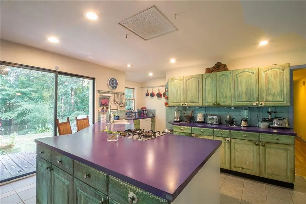 470 Franklin Road, Atlanta, Georgia 30342, 3 Bedrooms Bedrooms, ,3 BathroomsBathrooms,Residential,Sold,470 Franklin Road,5753076