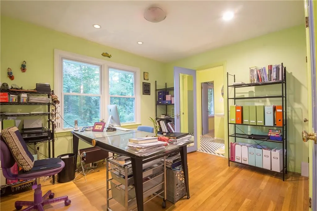 470 Franklin Road, Atlanta, Georgia 30342, 3 Bedrooms Bedrooms, ,3 BathroomsBathrooms,Residential,Sold,470 Franklin Road,5753076