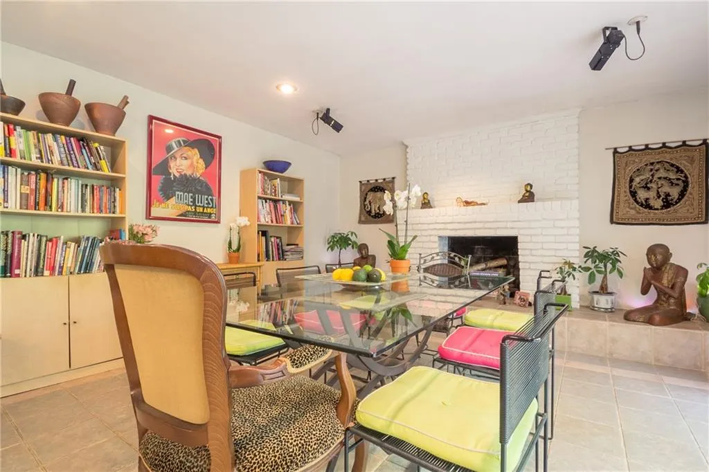 470 Franklin Road, Atlanta, Georgia 30342, 3 Bedrooms Bedrooms, ,3 BathroomsBathrooms,Residential,Sold,470 Franklin Road,5753076