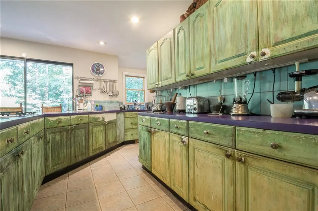 470 Franklin Road, Atlanta, Georgia 30342, 3 Bedrooms Bedrooms, ,3 BathroomsBathrooms,Residential,Sold,470 Franklin Road,5753076