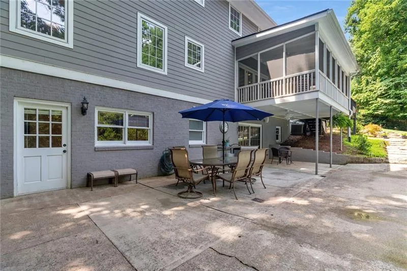 835 Overhill Court, Sandy Springs, Georgia 30328, 6 Bedrooms Bedrooms, ,5 BathroomsBathrooms,Residential,Sold,835 Overhill Court,6941190