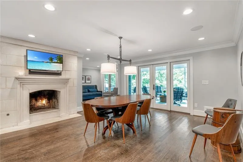 835 Overhill Court, Sandy Springs, Georgia 30328, 6 Bedrooms Bedrooms, ,5 BathroomsBathrooms,Residential,Sold,835 Overhill Court,6941190