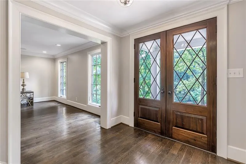 835 Overhill Court, Sandy Springs, Georgia 30328, 6 Bedrooms Bedrooms, ,5 BathroomsBathrooms,Residential,Sold,835 Overhill Court,6941190