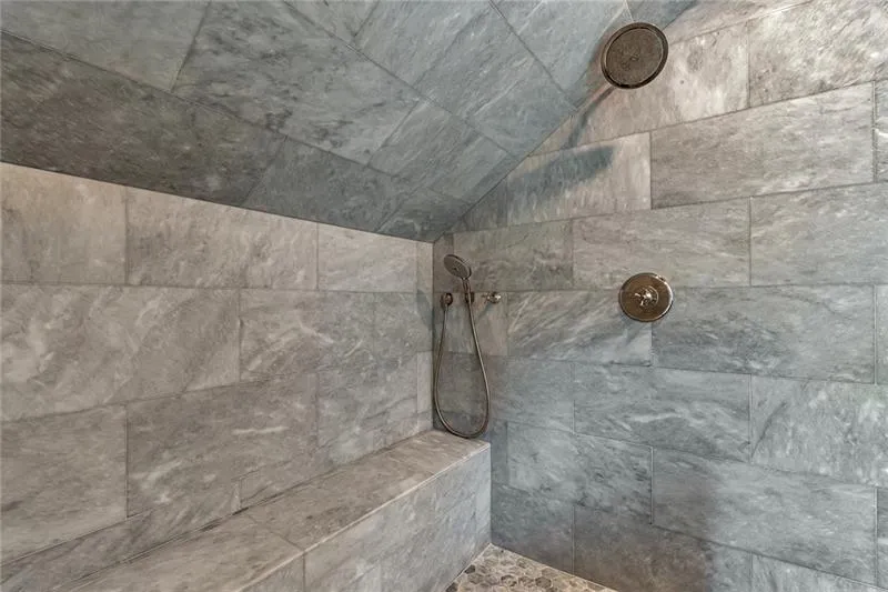 835 Overhill Court, Sandy Springs, Georgia 30328, 6 Bedrooms Bedrooms, ,5 BathroomsBathrooms,Residential,Sold,835 Overhill Court,6941190