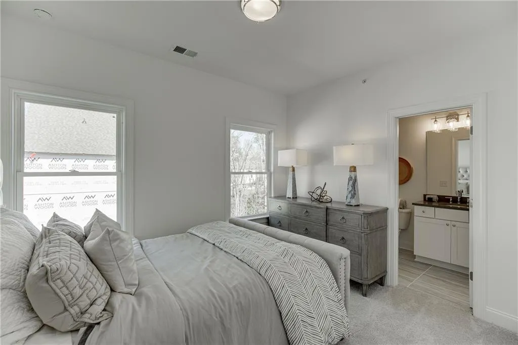 6547 Beacon Drive Unit 377, Sandy Springs, Georgia 30328, 3 Bedrooms Bedrooms, ,3 BathroomsBathrooms,Residential,Sold,6547 Beacon Drive Unit 377,6994367