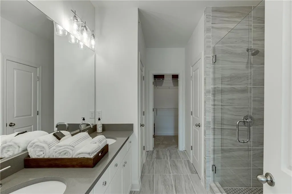 6547 Beacon Drive Unit 377, Sandy Springs, Georgia 30328, 3 Bedrooms Bedrooms, ,3 BathroomsBathrooms,Residential,Sold,6547 Beacon Drive Unit 377,6994367