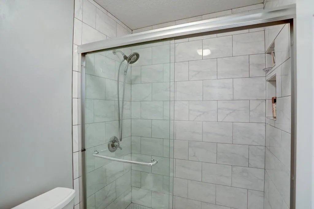 535 Granville Court Ne, Sandy Springs, Georgia 30328, 2 Bedrooms Bedrooms, ,2 BathroomsBathrooms,Residential,Sold,535 Granville Court Ne,6548620