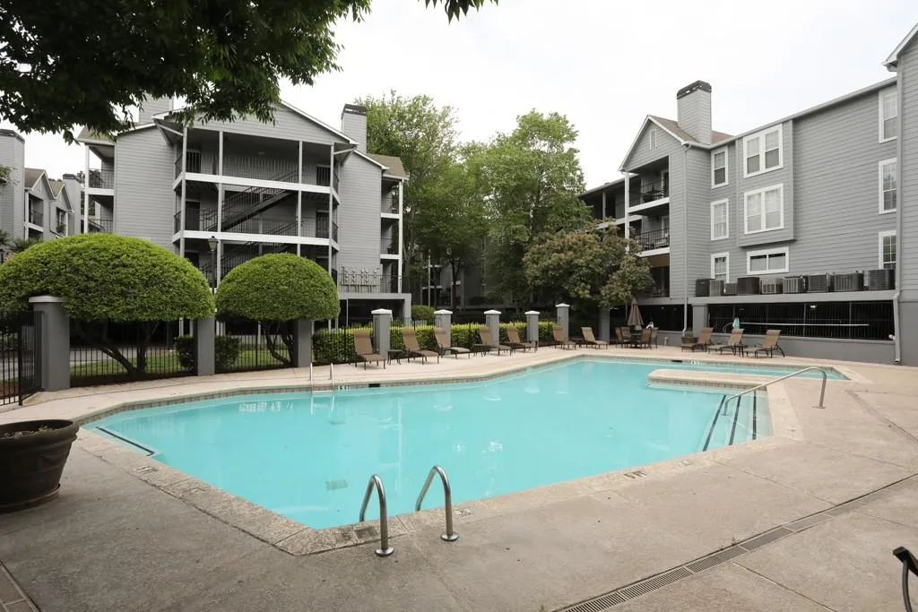 535 Granville Court Ne, Sandy Springs, Georgia 30328, 2 Bedrooms Bedrooms, ,2 BathroomsBathrooms,Residential,Sold,535 Granville Court Ne,6548620