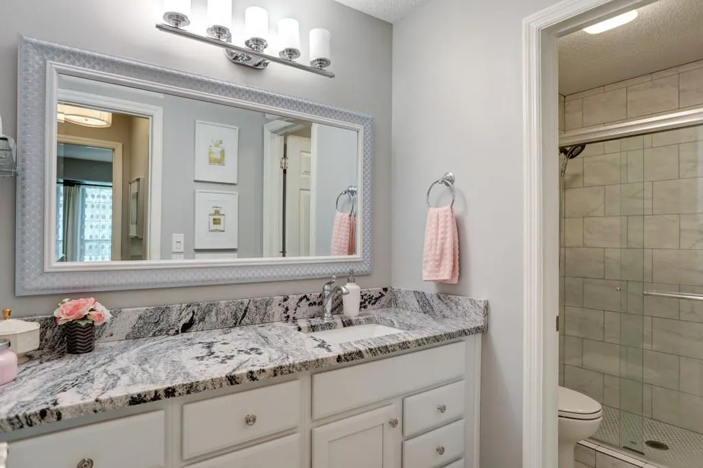 535 Granville Court Ne, Sandy Springs, Georgia 30328, 2 Bedrooms Bedrooms, ,2 BathroomsBathrooms,Residential,Sold,535 Granville Court Ne,6548620