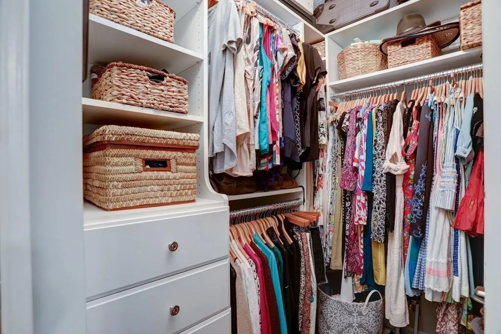 535 Granville Court Ne, Sandy Springs, Georgia 30328, 2 Bedrooms Bedrooms, ,2 BathroomsBathrooms,Residential,Sold,535 Granville Court Ne,6548620