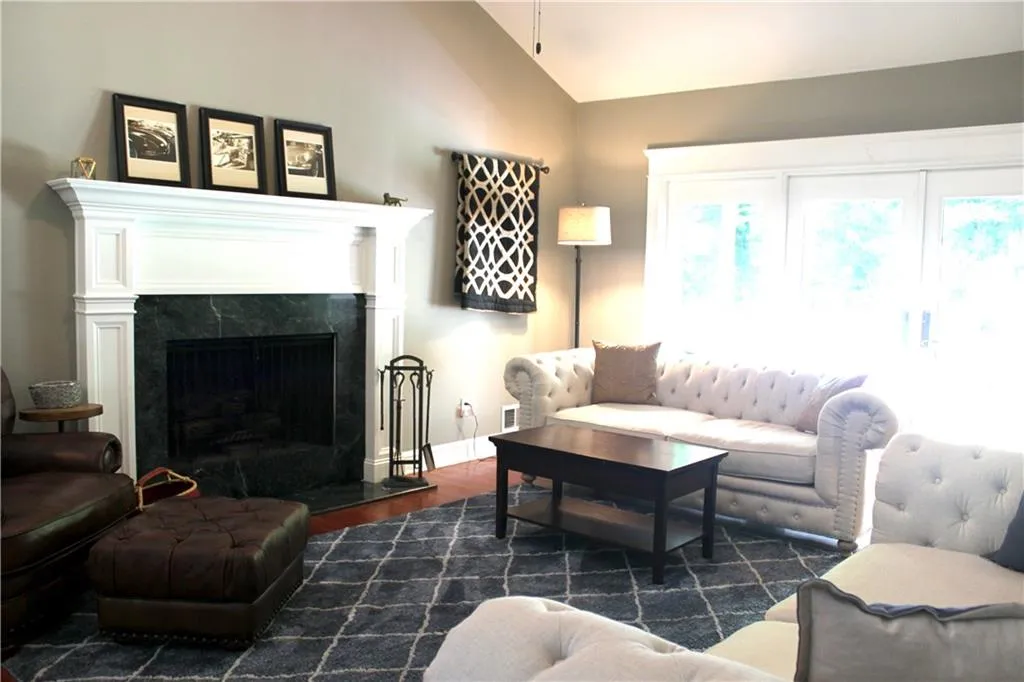 7620 Spalding Lane, Sandy Springs, Georgia 30350, 4 Bedrooms Bedrooms, ,2 BathroomsBathrooms,Residential,Sold,7620 Spalding Lane,6031687