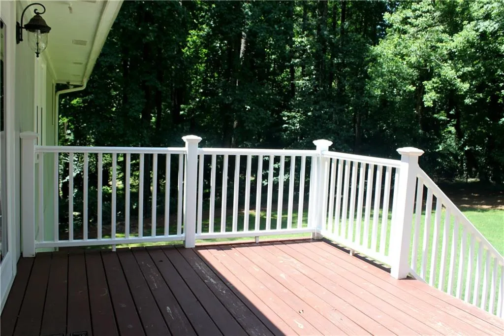 7620 Spalding Lane, Sandy Springs, Georgia 30350, 4 Bedrooms Bedrooms, ,2 BathroomsBathrooms,Residential,Sold,7620 Spalding Lane,6031687