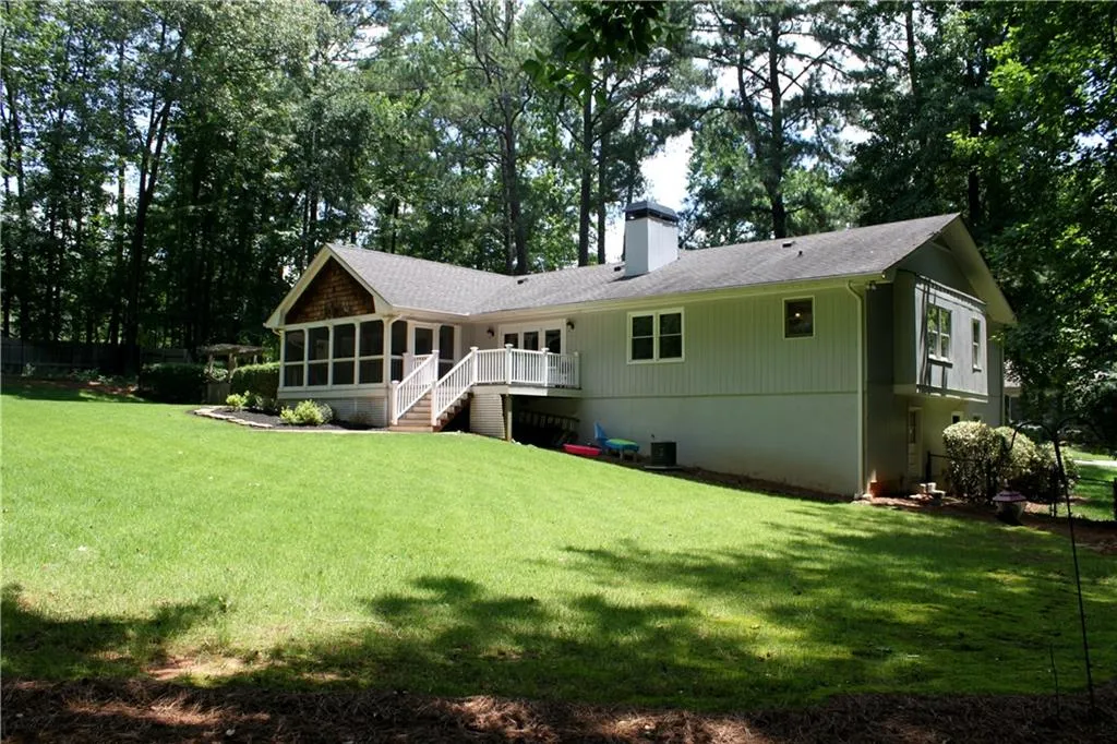 7620 Spalding Lane, Sandy Springs, Georgia 30350, 4 Bedrooms Bedrooms, ,2 BathroomsBathrooms,Residential,Sold,7620 Spalding Lane,6031687