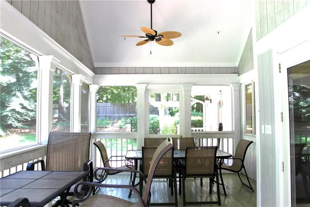 7620 Spalding Lane, Sandy Springs, Georgia 30350, 4 Bedrooms Bedrooms, ,2 BathroomsBathrooms,Residential,Sold,7620 Spalding Lane,6031687