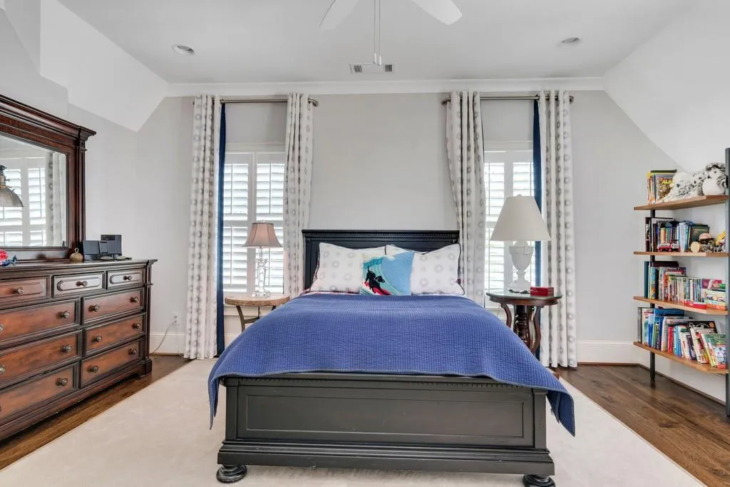 4724 E Conway Drive, Atlanta, Georgia 30327, 7 Bedrooms Bedrooms, ,6 BathroomsBathrooms,Residential,Sold,4724 E Conway Drive,6543498