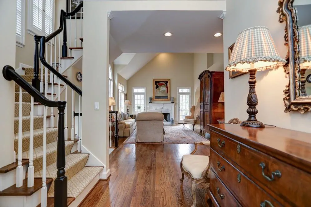 5700 Cameron Hall Place, Atlanta, Georgia 30328, 3 Bedrooms Bedrooms, ,2 BathroomsBathrooms,Residential,Sold,5700 Cameron Hall Place,6507303