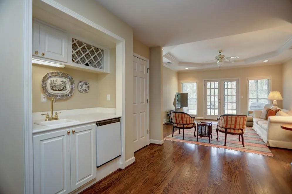 5700 Cameron Hall Place, Atlanta, Georgia 30328, 3 Bedrooms Bedrooms, ,2 BathroomsBathrooms,Residential,Sold,5700 Cameron Hall Place,6507303