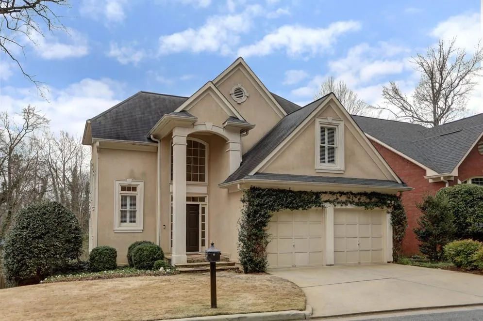 5700 Cameron Hall Place, Atlanta, Georgia 30328, 3 Bedrooms Bedrooms, ,2 BathroomsBathrooms,Residential,Sold,5700 Cameron Hall Place,6507303