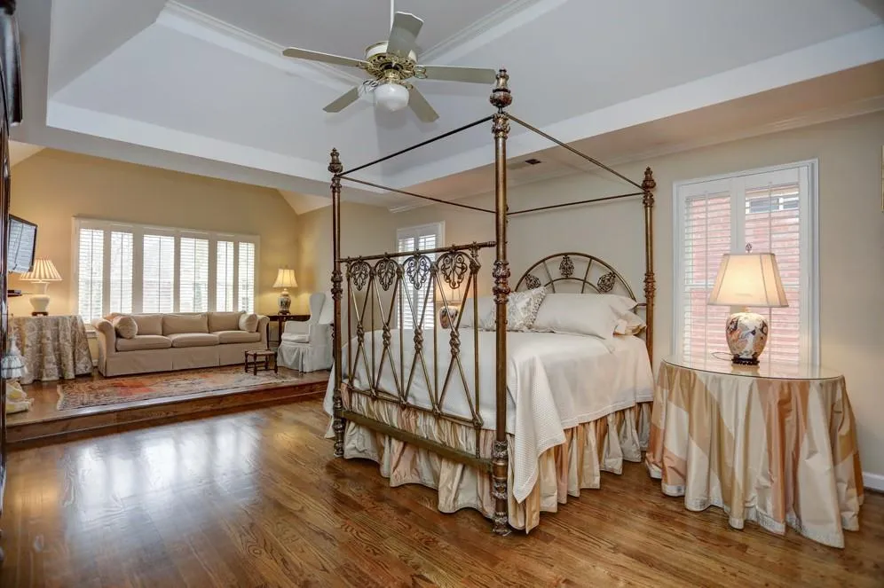 5700 Cameron Hall Place, Atlanta, Georgia 30328, 3 Bedrooms Bedrooms, ,2 BathroomsBathrooms,Residential,Sold,5700 Cameron Hall Place,6507303