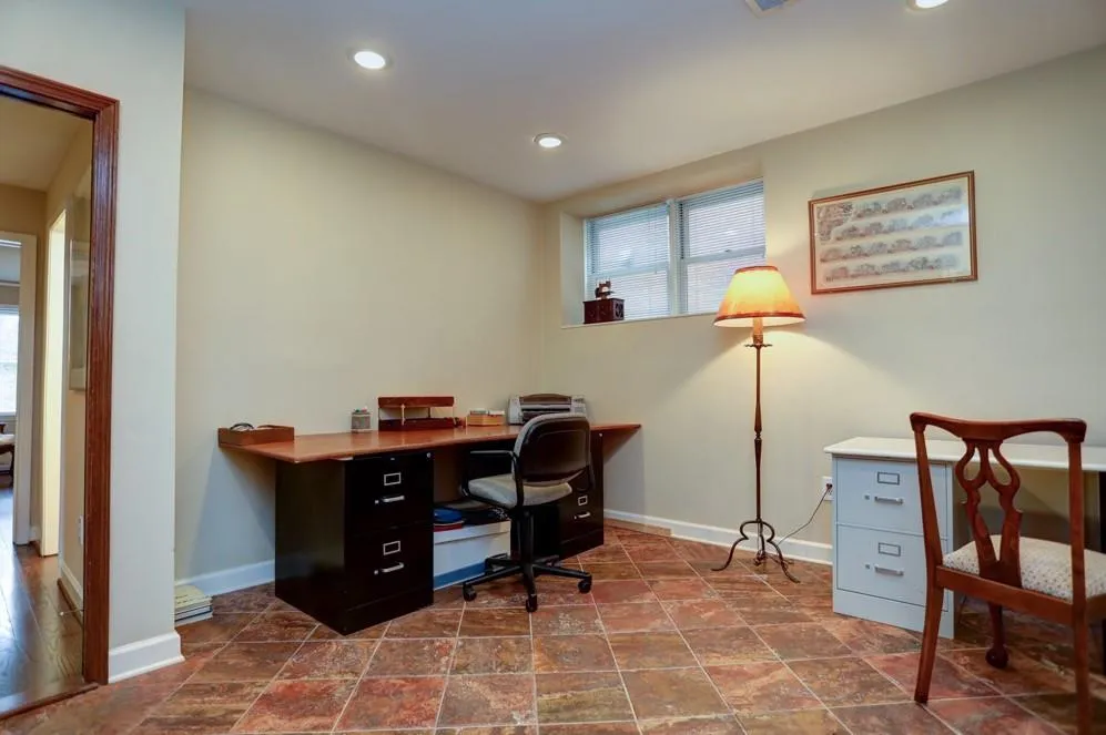 5700 Cameron Hall Place, Atlanta, Georgia 30328, 3 Bedrooms Bedrooms, ,2 BathroomsBathrooms,Residential,Sold,5700 Cameron Hall Place,6507303