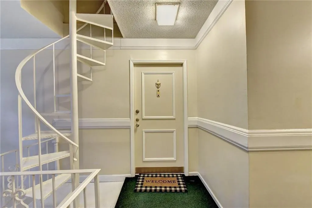 6851 Roswell Road Ne Unit I4, Sandy Springs, Georgia 30328, 3 Bedrooms Bedrooms, ,2 BathroomsBathrooms,Residential,Sold,6851 Roswell Road Ne Unit I4,6775294 6851 Roswell Road Ne Unit I4, Sandy Springs, Georgia 30328, 3 Bedrooms Bedrooms, ,2 BathroomsBathrooms,Residential,Sold,6851 Roswell Road Ne Unit I4,6775294