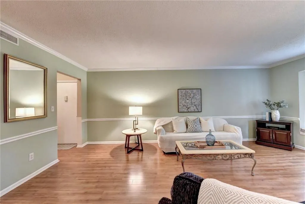 6851 Roswell Road Ne Unit I4, Sandy Springs, Georgia 30328, 3 Bedrooms Bedrooms, ,2 BathroomsBathrooms,Residential,Sold,6851 Roswell Road Ne Unit I4,6775294 6851 Roswell Road Ne Unit I4, Sandy Springs, Georgia 30328, 3 Bedrooms Bedrooms, ,2 BathroomsBathrooms,Residential,Sold,6851 Roswell Road Ne Unit I4,6775294