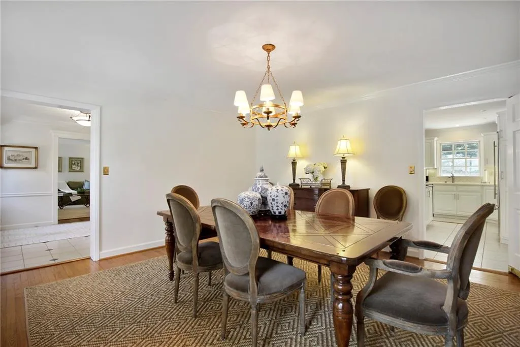 5970 Riverwood Drive, Atlanta, Georgia 30328, 5 Bedrooms Bedrooms, ,4 BathroomsBathrooms,Residential,Sold,5970 Riverwood Drive,6914075