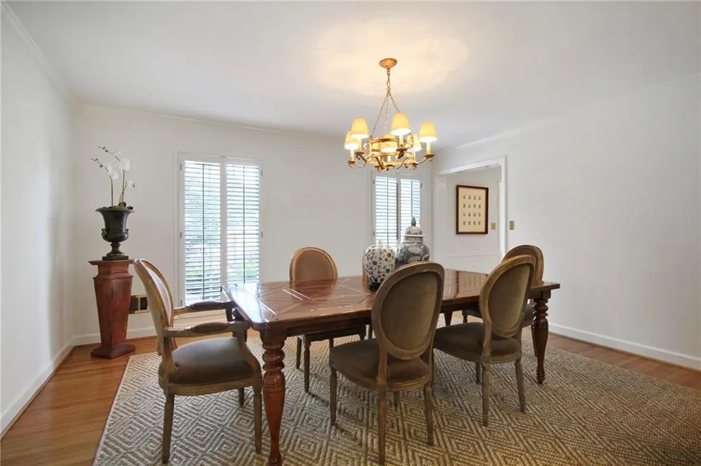 5970 Riverwood Drive, Atlanta, Georgia 30328, 5 Bedrooms Bedrooms, ,4 BathroomsBathrooms,Residential,Sold,5970 Riverwood Drive,6914075