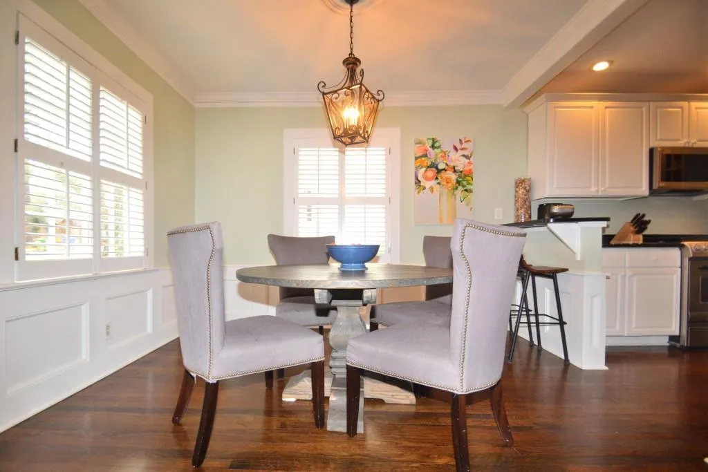 661 Darlington Road Ne, Atlanta, Georgia 30305, 3 Bedrooms Bedrooms, ,2 BathroomsBathrooms,Residential,Sold,661 Darlington Road Ne,5964907