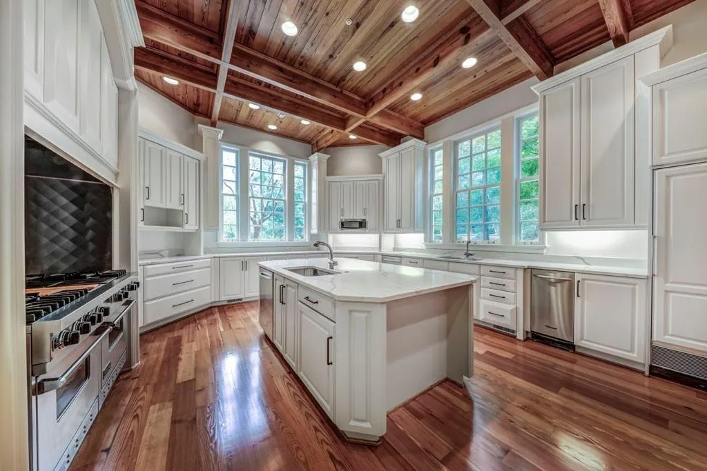 4615 Northside Drive, Atlanta, Georgia 30327, 6 Bedrooms Bedrooms, ,7 BathroomsBathrooms,Residential,Sold,4615 Northside Drive,6788514 4615 Northside Drive, Atlanta, Georgia 30327, 6 Bedrooms Bedrooms, ,7 BathroomsBathrooms,Residential,Sold,4615 Northside Drive,6788514