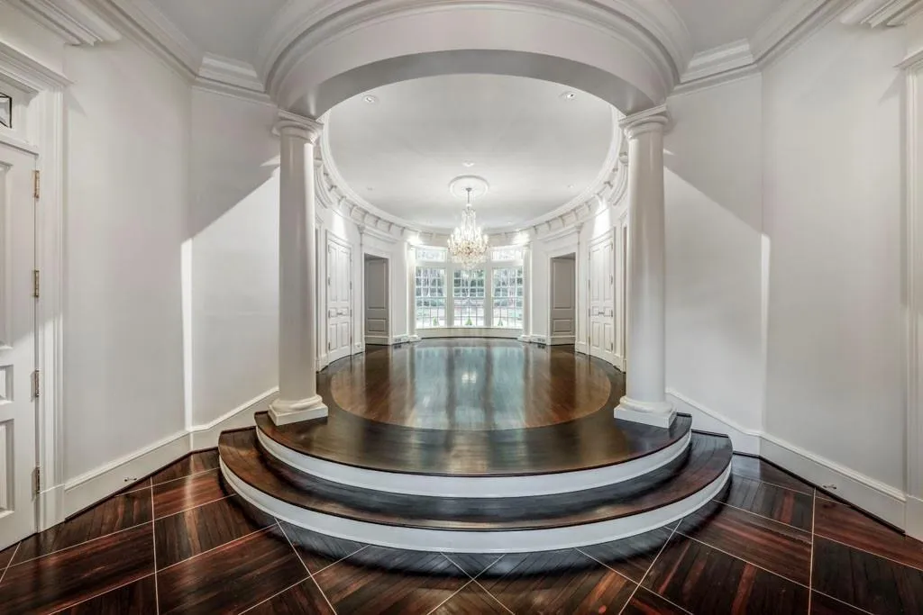 4615 Northside Drive, Atlanta, Georgia 30327, 6 Bedrooms Bedrooms, ,7 BathroomsBathrooms,Residential,Sold,4615 Northside Drive,6788514 4615 Northside Drive, Atlanta, Georgia 30327, 6 Bedrooms Bedrooms, ,7 BathroomsBathrooms,Residential,Sold,4615 Northside Drive,6788514