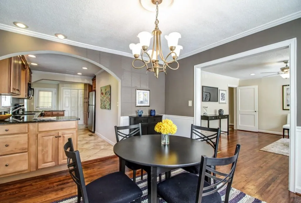 1102 Shepherds Lane Ne, Atlanta, Georgia 30324, 3 Bedrooms Bedrooms, ,2 BathroomsBathrooms,Residential,Sold,1102 Shepherds Lane Ne,5683241