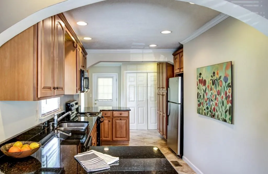 1102 Shepherds Lane Ne, Atlanta, Georgia 30324, 3 Bedrooms Bedrooms, ,2 BathroomsBathrooms,Residential,Sold,1102 Shepherds Lane Ne,5683241