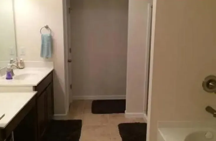 1170