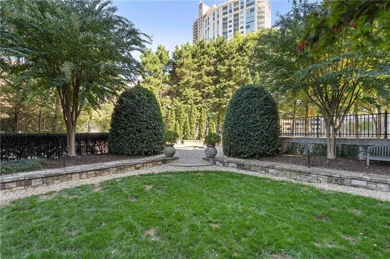 700 Park Regency Place Ne Unit 803, Atlanta, Georgia 30326, 2 Bedrooms Bedrooms, ,2 BathroomsBathrooms,Residential,For Sale,700 Park Regency Place Ne Unit 803,7546740