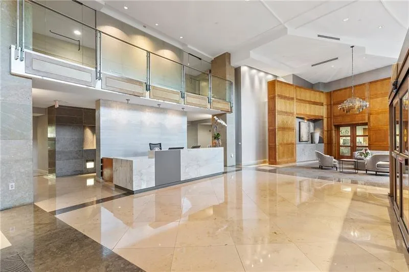 700 Park Regency Place Ne Unit 803, Atlanta, Georgia 30326, 2 Bedrooms Bedrooms, ,2 BathroomsBathrooms,Residential,For Sale,700 Park Regency Place Ne Unit 803,7546740